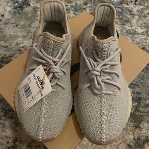 yeezy 350 boost sesame